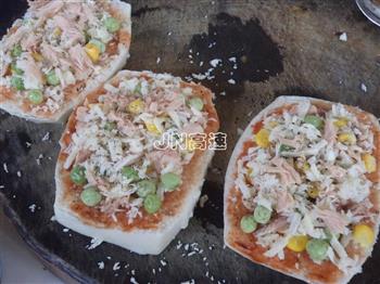 中式金枪鱼迷你披萨的做法步骤14