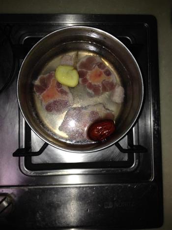 番茄土豆牛尾汤的做法步骤3