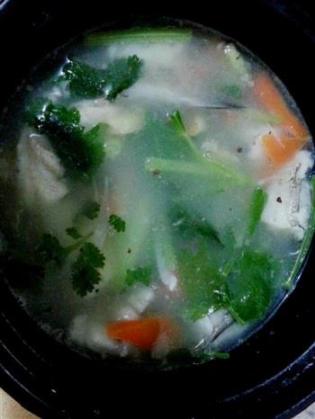 胡椒豆腐鱼汤的做法图解2