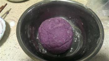紫薯玫瑰花VS紫薯开花馒头的做法步骤3
