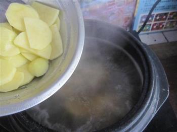 辣白菜豆腐汤的做法步骤5