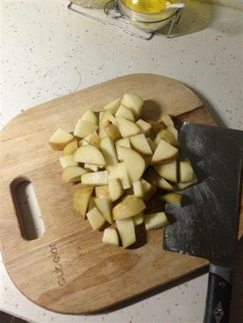 非常简单的红烧土豆的做法步骤2