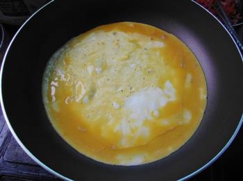 培根奶酪煎蛋卷的做法图解5