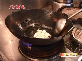 海鲶鱼炖豆腐的做法步骤3
