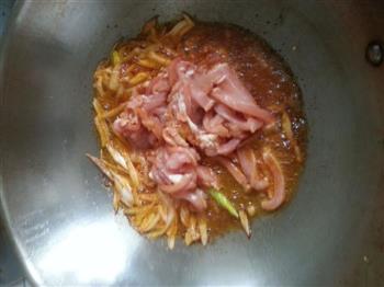 胡萝卜金针菇炒肉丝的做法步骤11