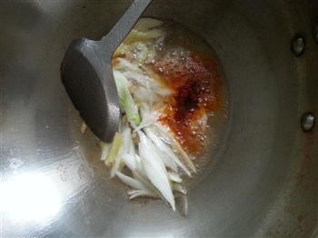 胡萝卜金针菇炒肉丝的做法步骤9