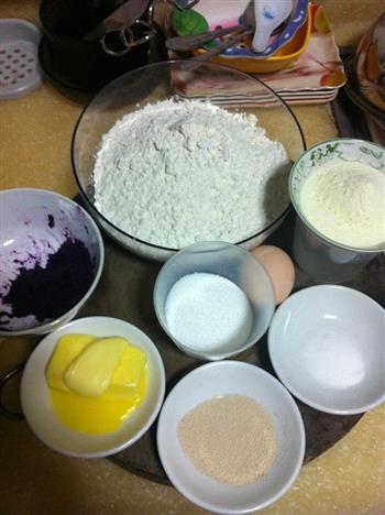 紫薯吐司的做法图解1