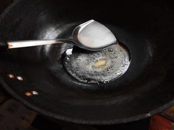 DIY奶油蘑菇浓汤的做法图解4