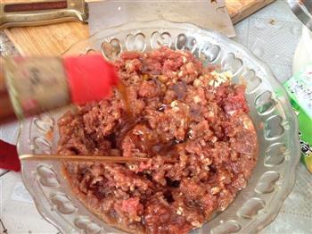 三色牛肉洋葱水饺的做法步骤10