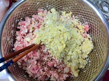 浓汤宝版猪肉白菜饺子的做法步骤3