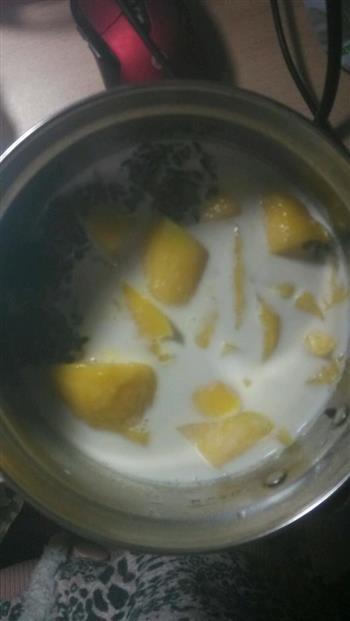芒果紫米牛奶羹的做法步骤4
