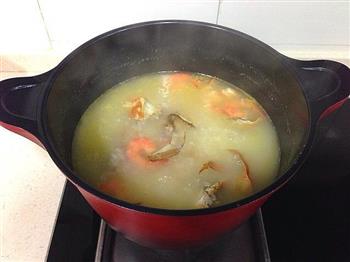 砂锅虾蟹粥的做法步骤6