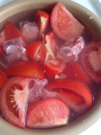西红柿排骨汤的做法图解4