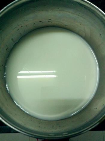 姜汁撞奶的做法步骤5