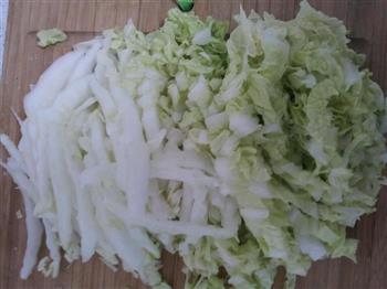 白菜炒馒头的做法步骤2