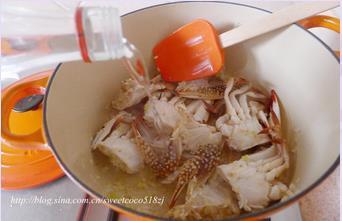 海蟹蘑菇菜泡饭的做法步骤4