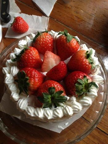 草莓奶油蛋糕的做法步骤16