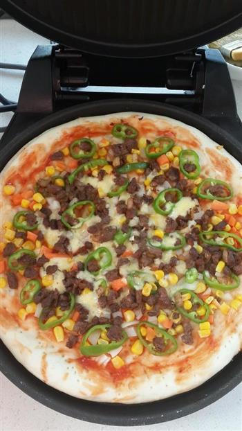 电饼铛-黑椒牛肉披萨的做法图解6
