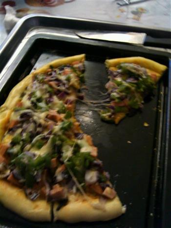 青椒火腿披萨的做法步骤3