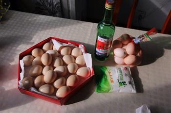 腌出油咸鸡蛋的做法步骤2