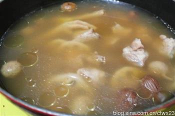 排骨瘦肉莲藕汤的做法图解9