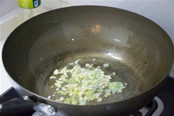 豆豉鲮鱼油麦菜的做法步骤2