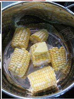 奶油玉米的做法步骤3