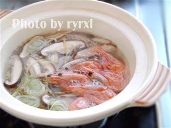 北极虾砂锅翡翠面的做法步骤9