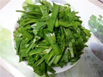 银鱼炒韭菜怎么做，银鱼炒韭菜怎么做好吃，银鱼炒韭菜做法