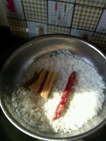 腊肉糯米饭的做法图解1