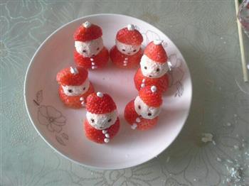 草莓圣诞老人奥的做法图解4