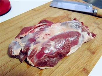 红烧乱炖羊肉的做法图解1