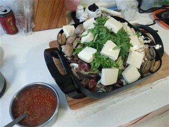 韩式海鲜牛肉锅的做法图解2