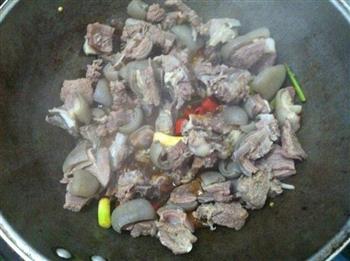 酸辣干锅羊肉的做法步骤5