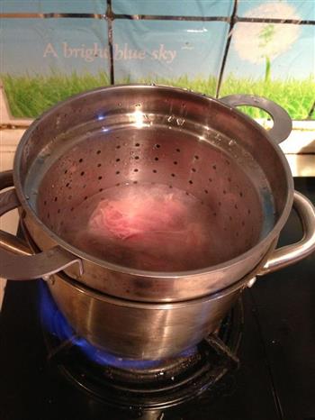 金针菇酸汤肥牛的做法步骤3