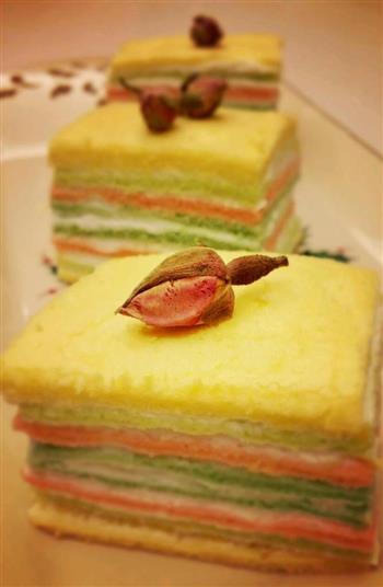 彩虹蛋糕的做法步骤1