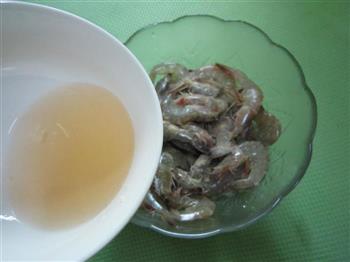喜庆年菜—黑椒红酒爆醉虾的做法步骤4