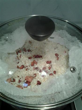 豌豆腊肉糯米饭的做法图解2