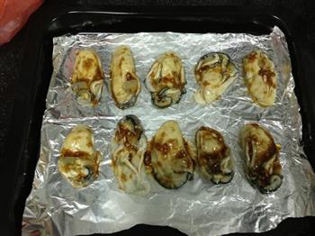 芝士焗牡蛎的做法步骤2