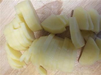 香煎土豆鸡翅的做法步骤2