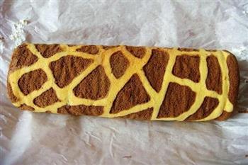 长颈鹿花纹奶油蛋糕卷的做法步骤16