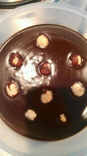 榛仁松露巧克力的做法步骤3