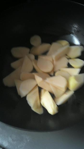 土豆烧鸡块的做法步骤9