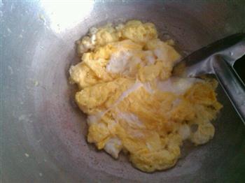 蒜黄炒蛋的做法图解1