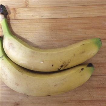 脆皮香蕉的做法步骤2