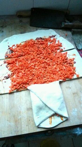 营养红萝卜煎饼的做法步骤5