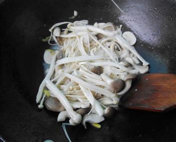 滋阴平肝火-菌菇花蛤汤的做法步骤6