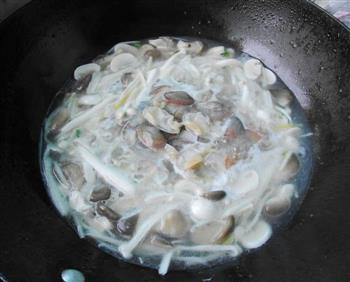 滋阴平肝火-菌菇花蛤汤的做法步骤8