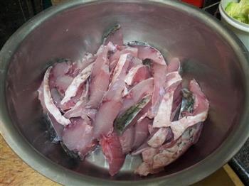 传统苏式熏鱼的做法步骤1