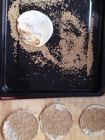 椒盐、绿豆、红豆芝麻烧饼的做法步骤10